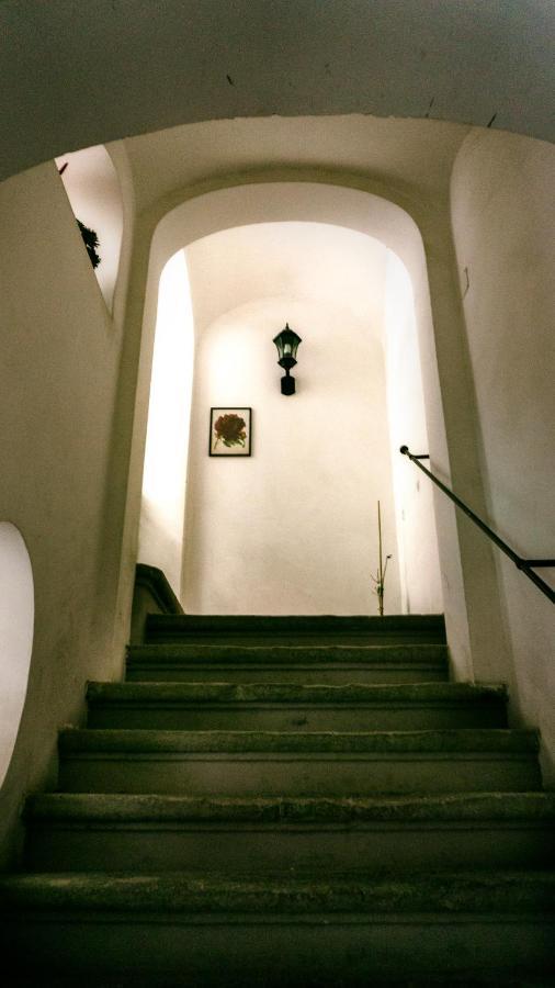 Casalauretta Hotel Napoli Bagian luar foto