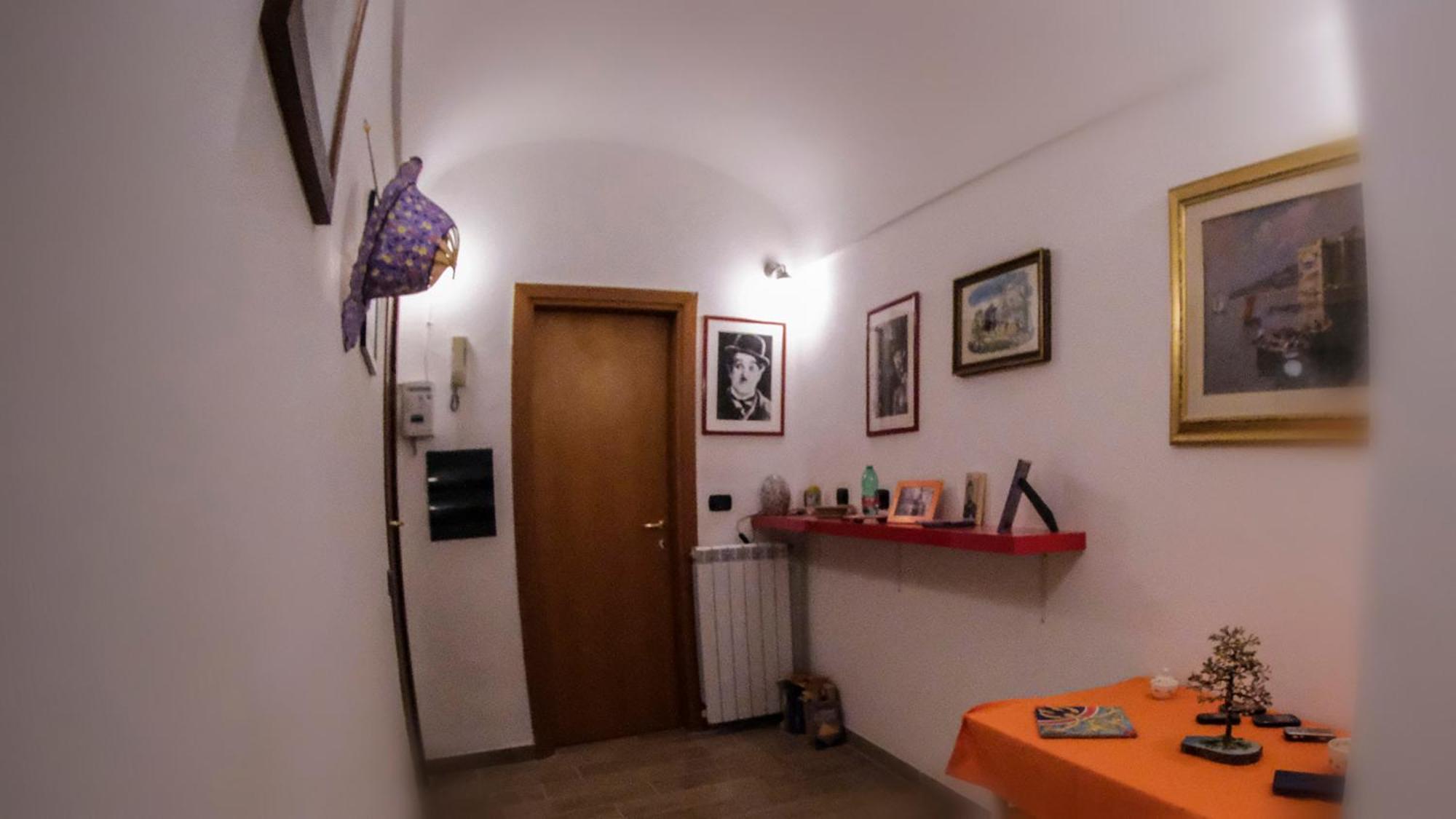 Casalauretta Hotel Napoli Bagian luar foto